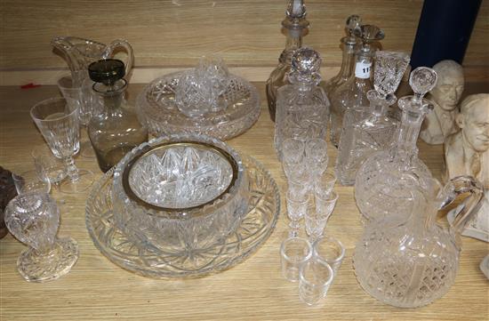 A quantity of assorted glassware tallest 34cm